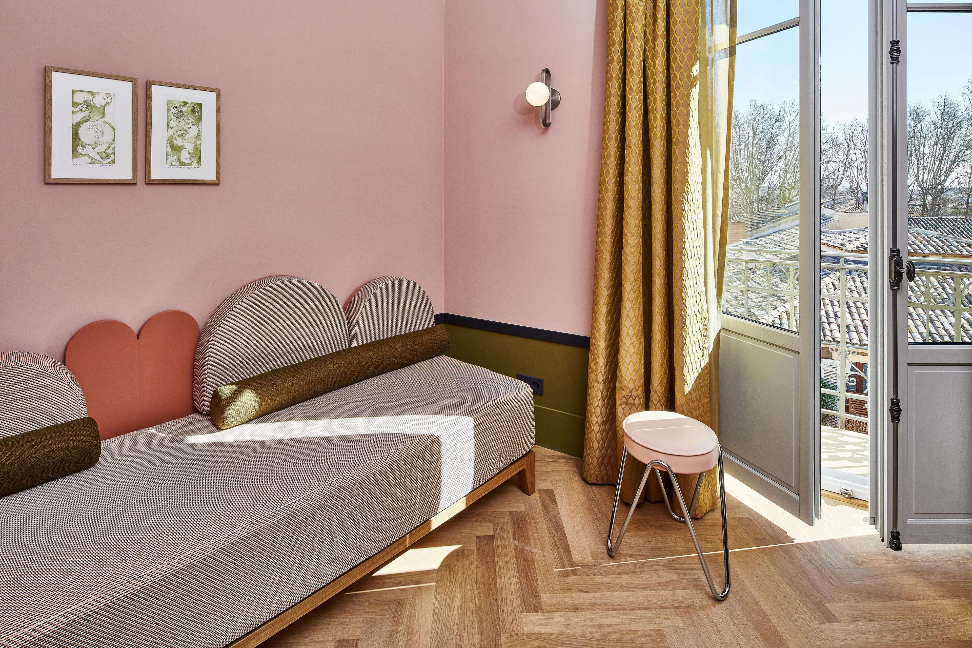 Hôtel De Cambis - Rooms & Suites